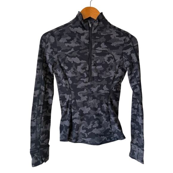 Lululemon Black Camouflage Quarter-Zip up Long Sleeve Pullover Size 4 - Picture 1 of 4